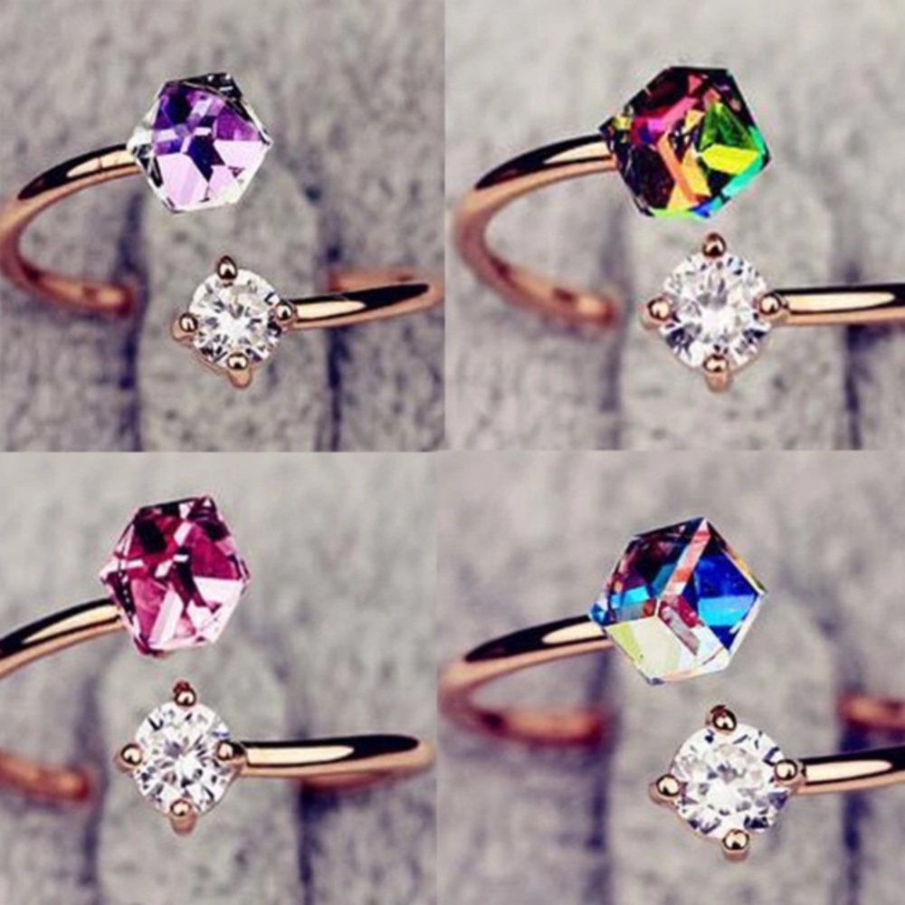 NEW๐๐CLEAR MULTICOLOR CRYSTAL CUBE OPEN RING๐๐ - Picture 3 of 8